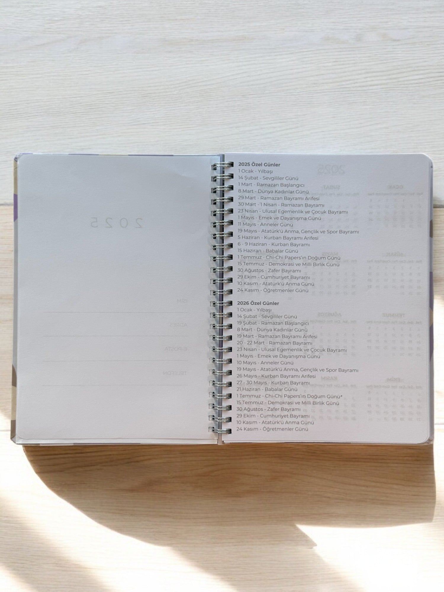 2025 Haftalık Ajandası - Çiçekli