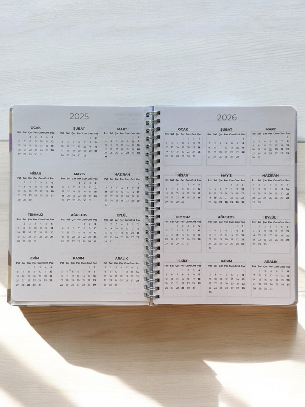 2025 Haftalık Ajandası - Çiçekli