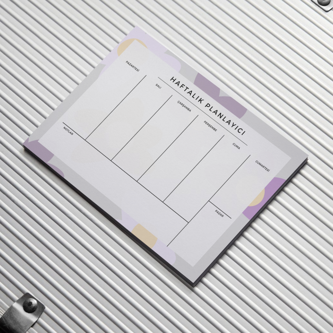 A4 Boyutunda Büyük Haftalık Planlayıcı - Geniş Alanı ile Organizasyonunuzu Kolaylaştırın! - Çiçekli