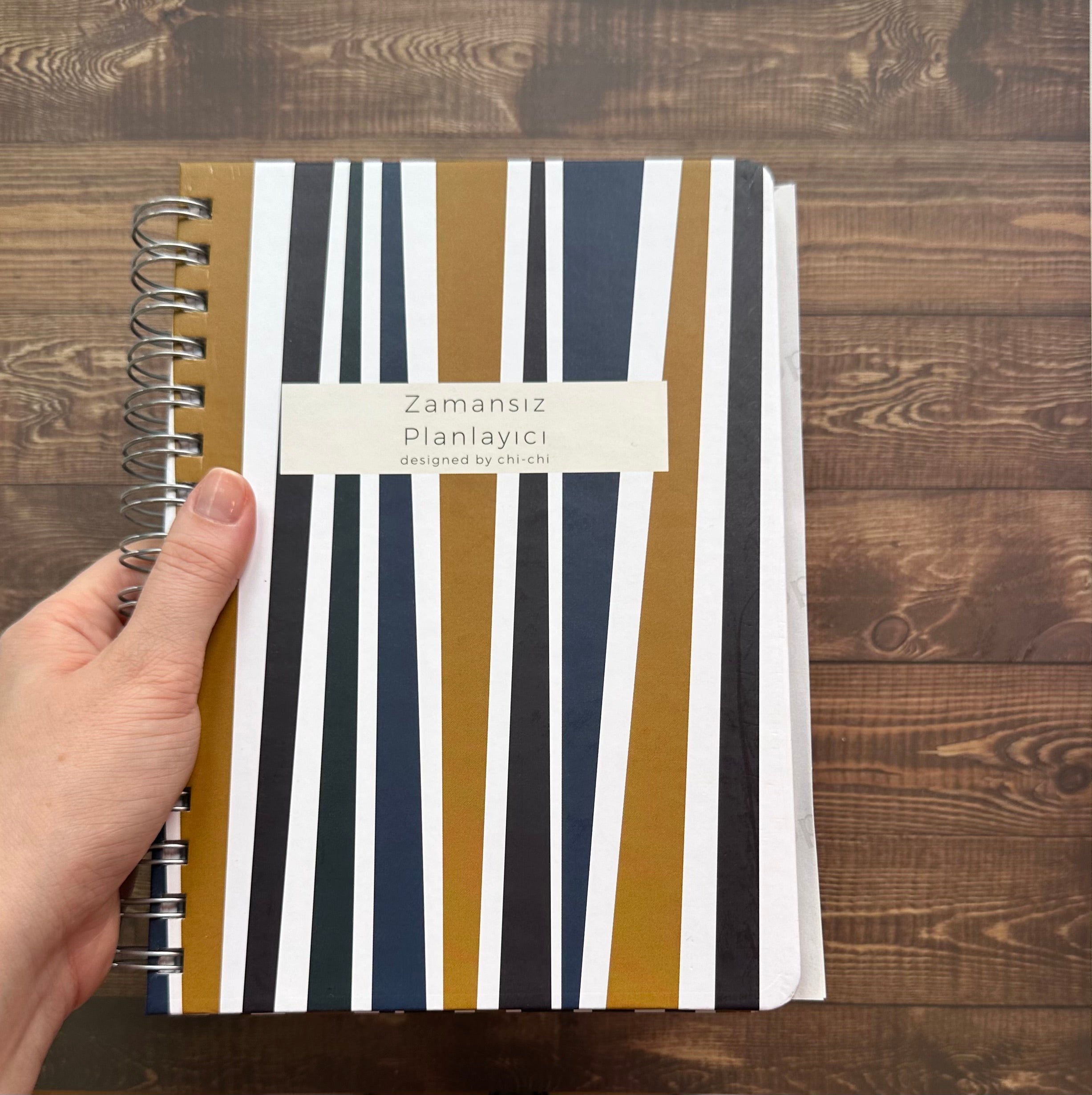 Kapakta Boya Lekesi/Dalgalanma Kusurlu || Zamansız Planlayıcı - Kelly Mavi