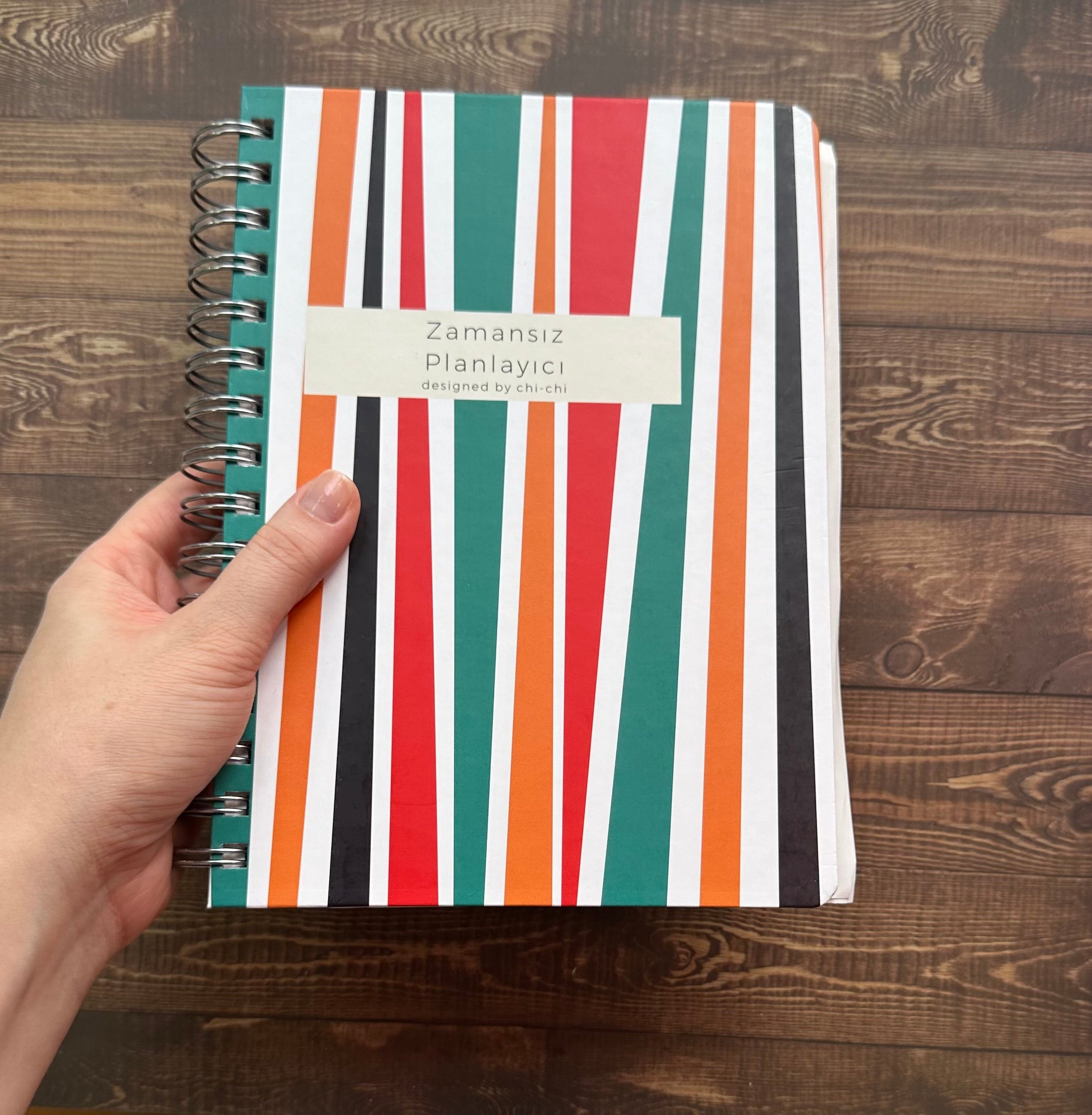 Kapakta Çizilme/Tel İzi Kusurlu || Zamansız Planlayıcı - Kelly Kırmızı