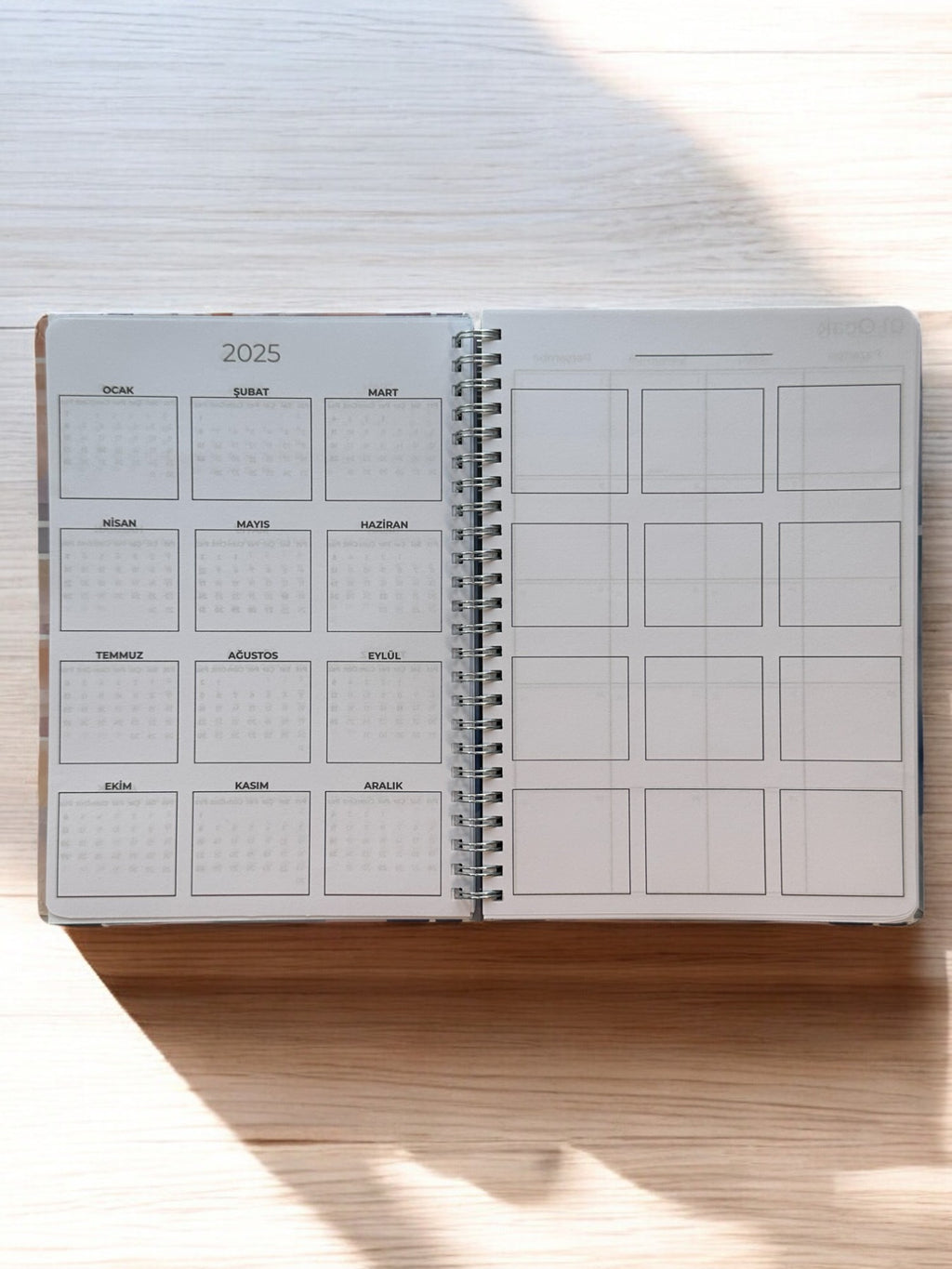 2025 Haftalık Ajandası - Ekose