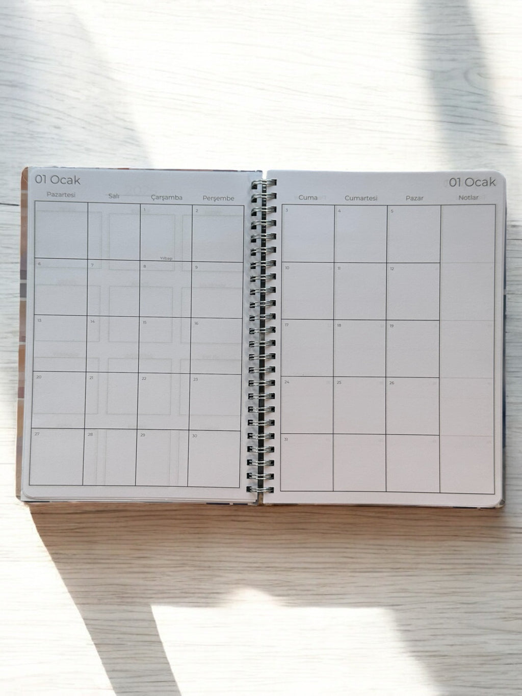 2025 Haftalık Ajandası - Gökkuşağı