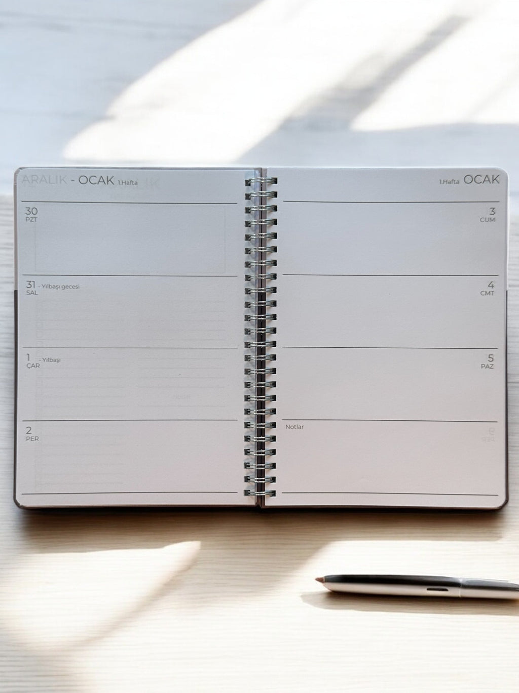 2025 Haftalık Ajandası - Violet